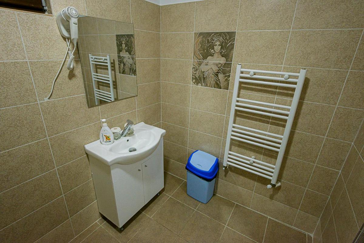 מלון פיטסטי Casa Domneasca Riana מראה חיצוני תמונה